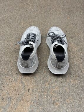 Allbirds Tree Dasher Running Shoes Grey Men’s Size 8 (Women’s 9.5)
